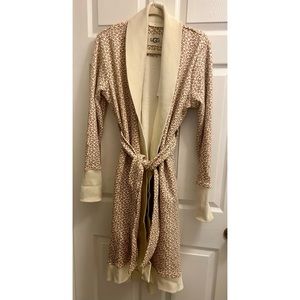NWT UGG Robe Size Medium